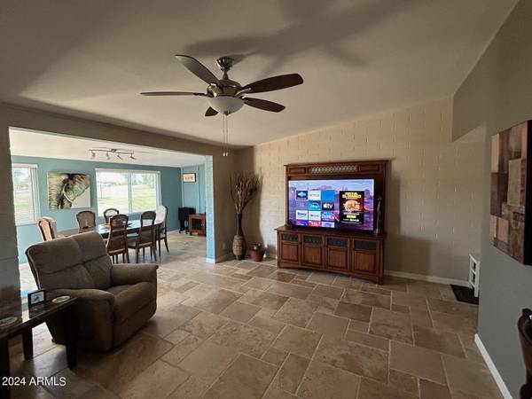 Sun City, AZ 85351,10605 W OAKMONT Drive