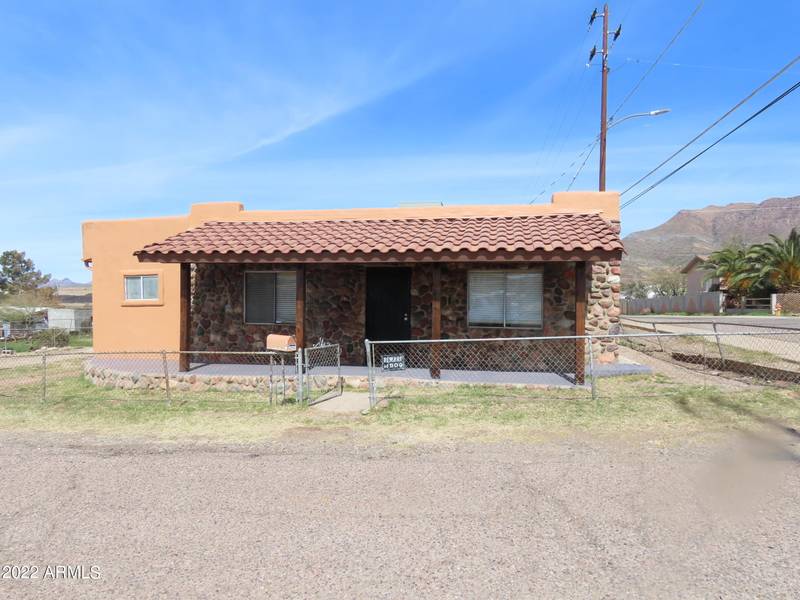 700 W Brown Street, Superior, AZ 85173