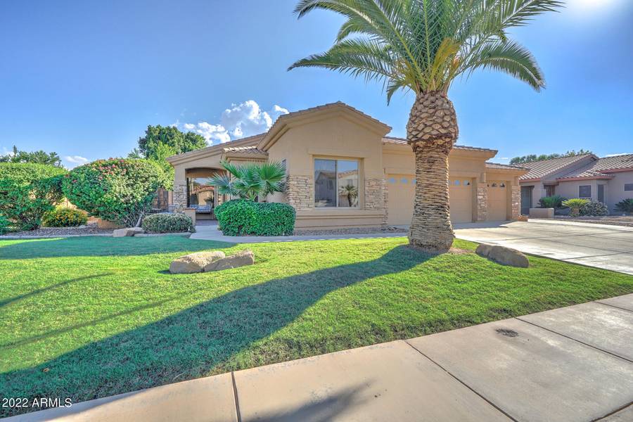 1523 E DEL RIO Street, Gilbert, AZ 85295