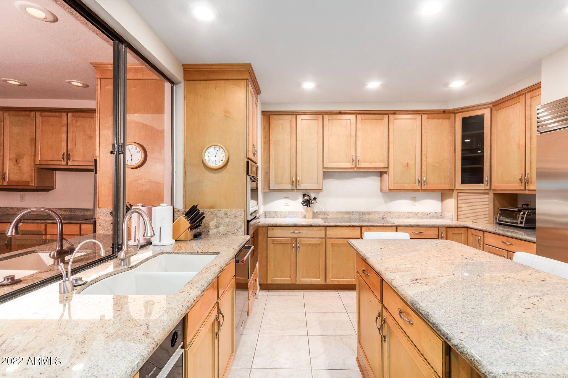 Phoenix, AZ 85020,1635 E SELDON Lane