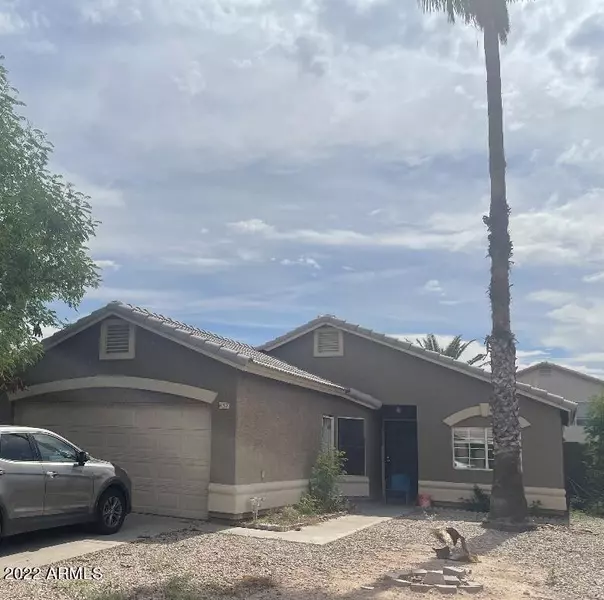 857 E Saragosa Street, Chandler, AZ 85225