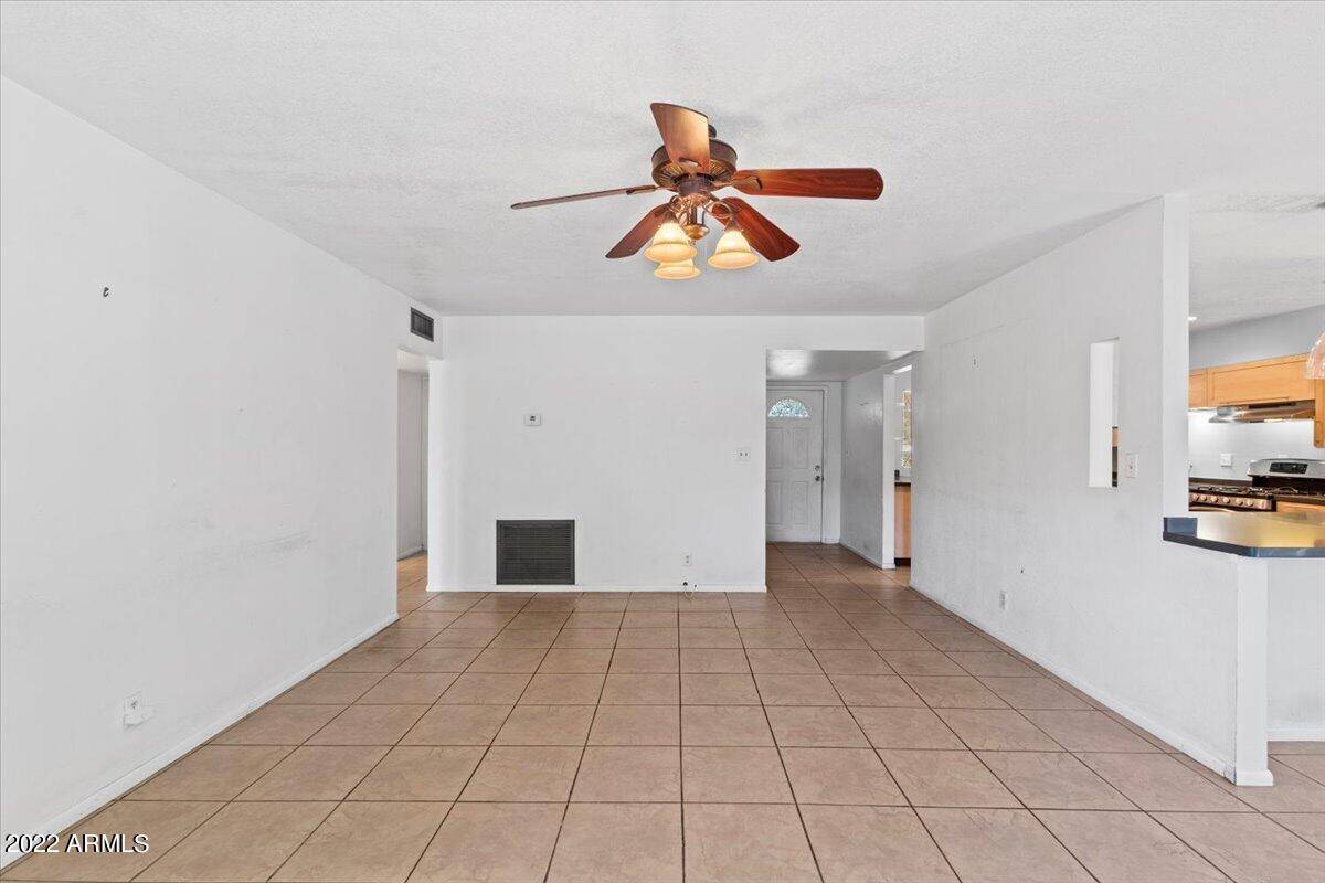 Phoenix, AZ 85051,7207 N 35TH Drive