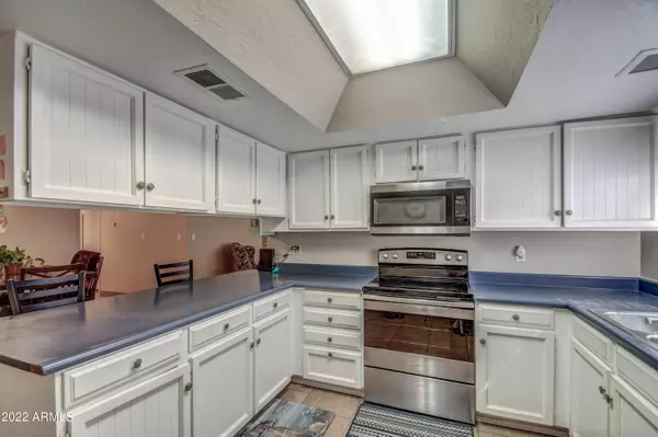 Phoenix, AZ 85037,10404 W CALLE DEL ORO --