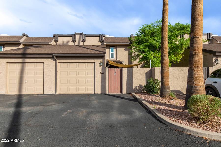 2208 W LINDNER Avenue #3, Mesa, AZ 85202