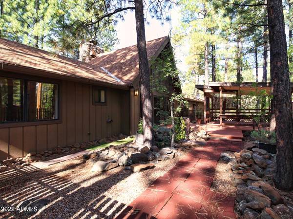 Pinetop, AZ 85935,6416 Tonto Circle