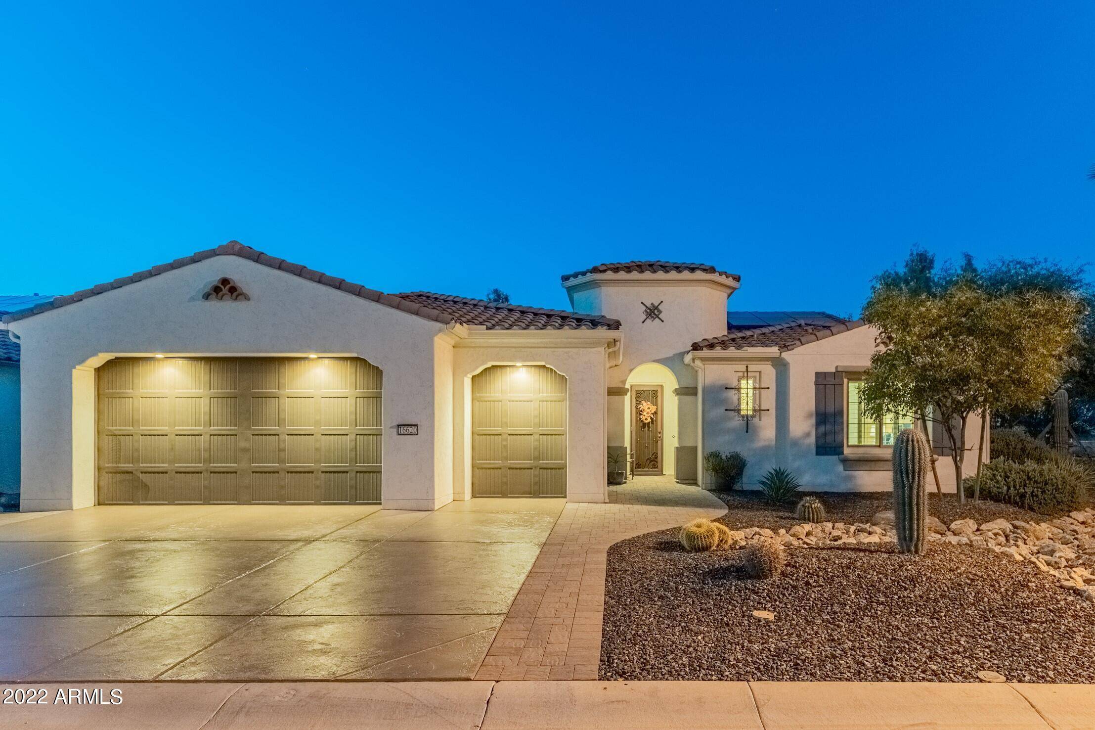 16620 W WINDSOR Avenue, Goodyear, AZ 85395