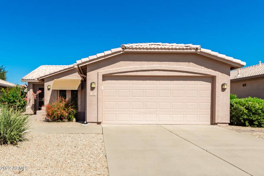 1380 E BELLERIVE Drive, Chandler, AZ 85249