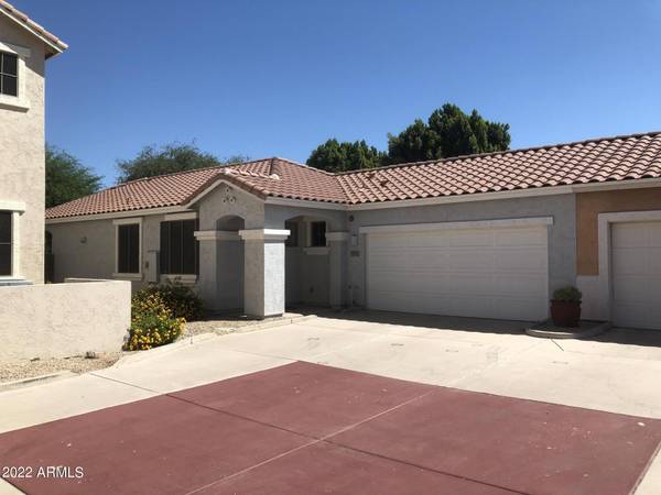 Gilbert, AZ 85296,941 S COLONIAL Drive