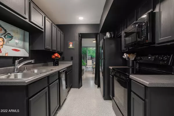 Phoenix, AZ 85013,4646 N 11TH Avenue #111