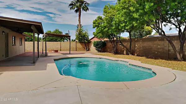 Chandler, AZ 85224,1405 W EL MONTE Place