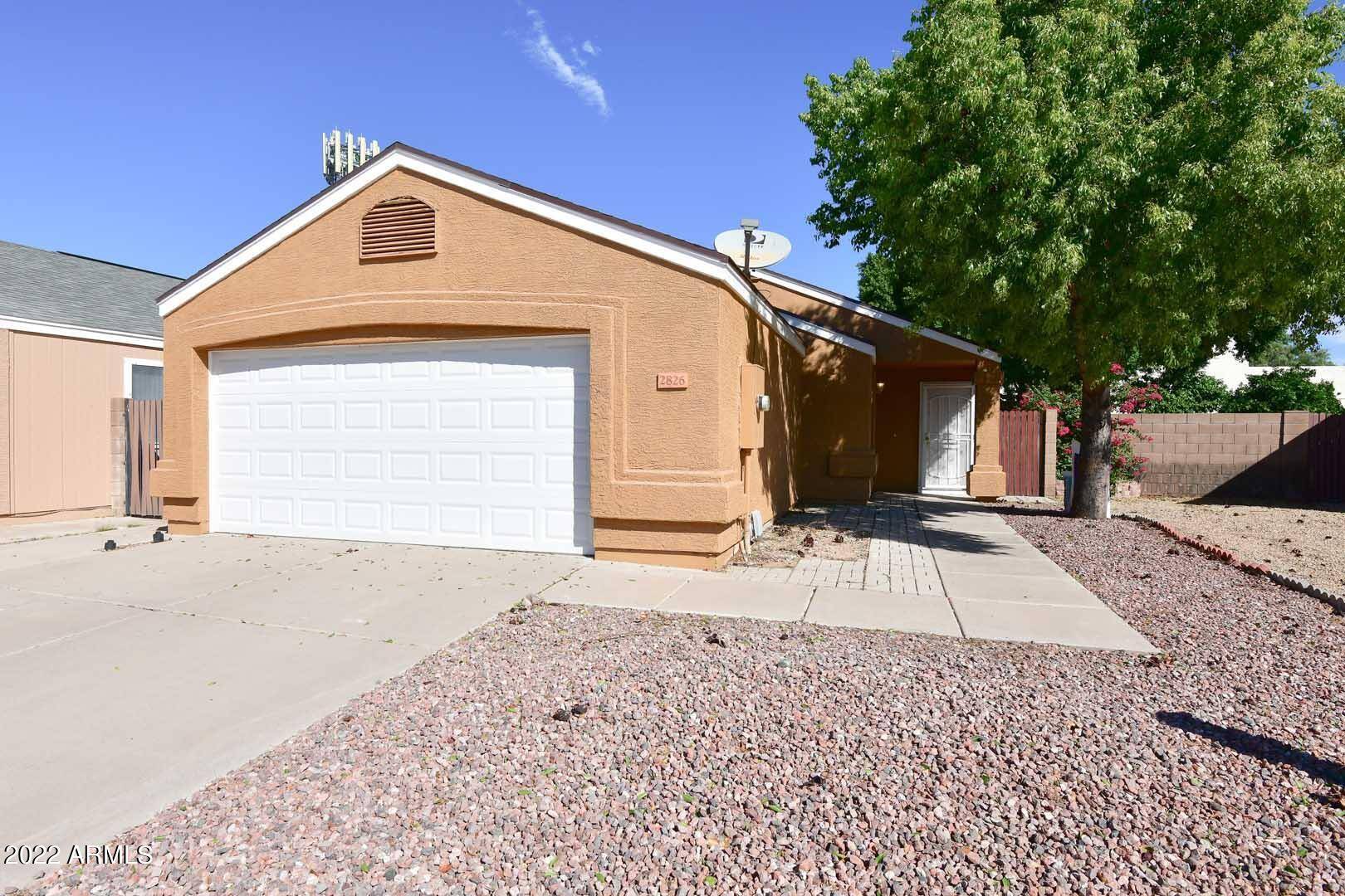 2826 W MURIEL Drive, Phoenix, AZ 85053