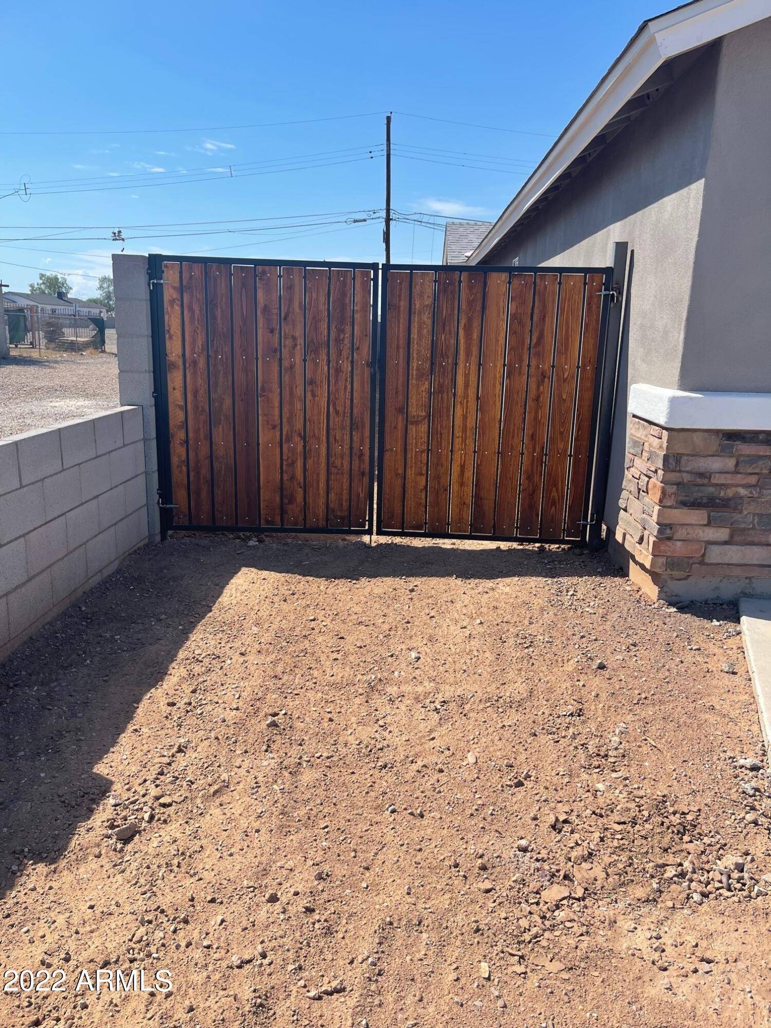 Phoenix, AZ 85034,1408 S 14TH Street