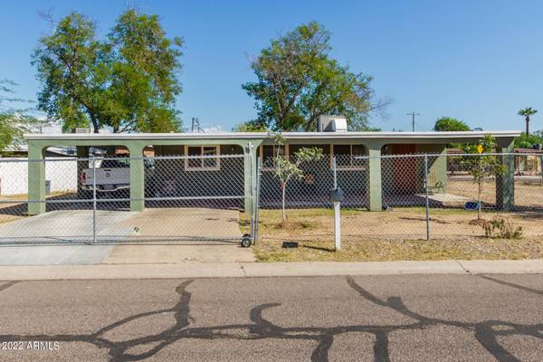 Phoenix, AZ 85009,1811 N 40TH Avenue