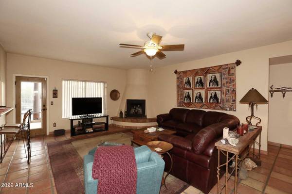 Cave Creek, AZ 85331,32444 N 66TH Street