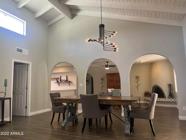 Phoenix, AZ 85020,7210 N 6TH Way