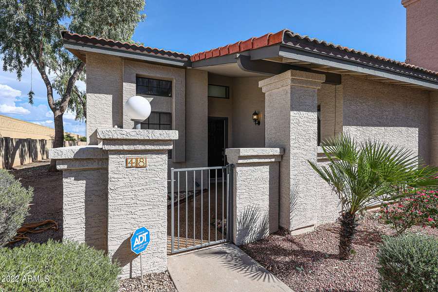 1718 S LONGMORE -- #48, Mesa, AZ 85202