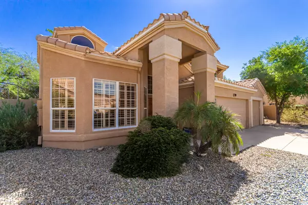 Phoenix, AZ 85045,709 W BROOKWOOD Court