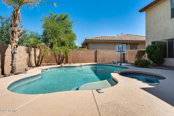 Chandler, AZ 85286,374 W REMINGTON Drive