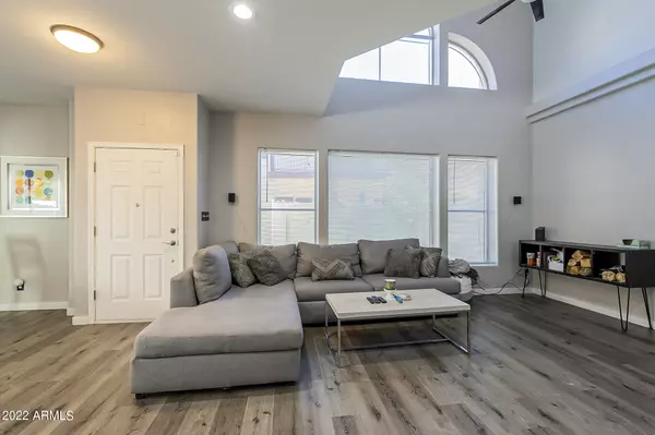 Phoenix, AZ 85044,8825 S 51ST Street #1