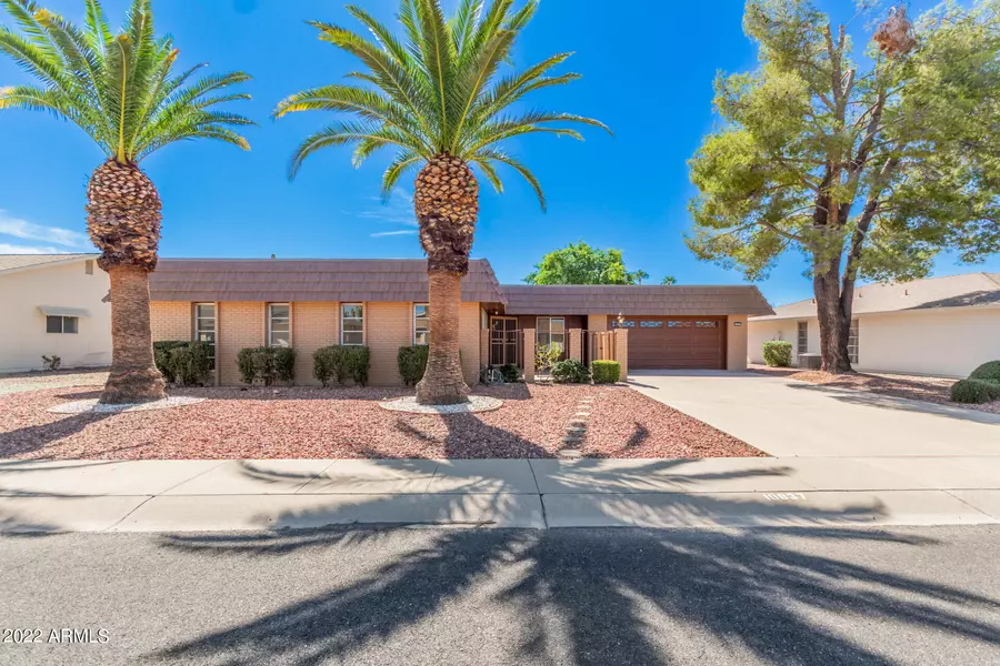 10837 W AMBER Trail, Sun City, AZ 85351