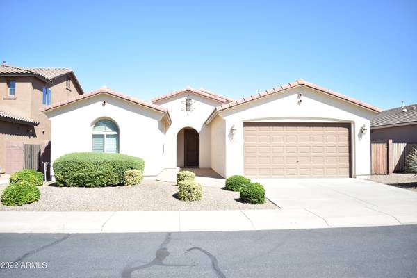 San Tan Valley, AZ 85140,652 W DRAGON TREE Avenue