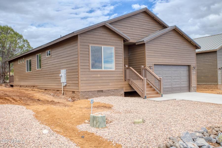 1968 MARITIME Drive, Show Low, AZ 85901