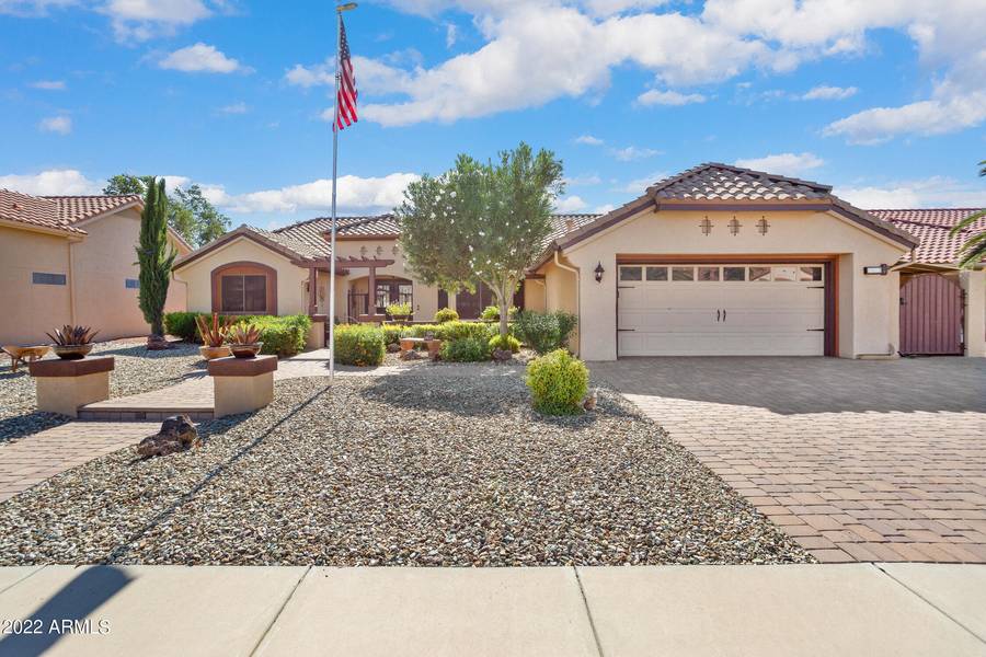 15017 W SENTINEL Drive, Sun City West, AZ 85375