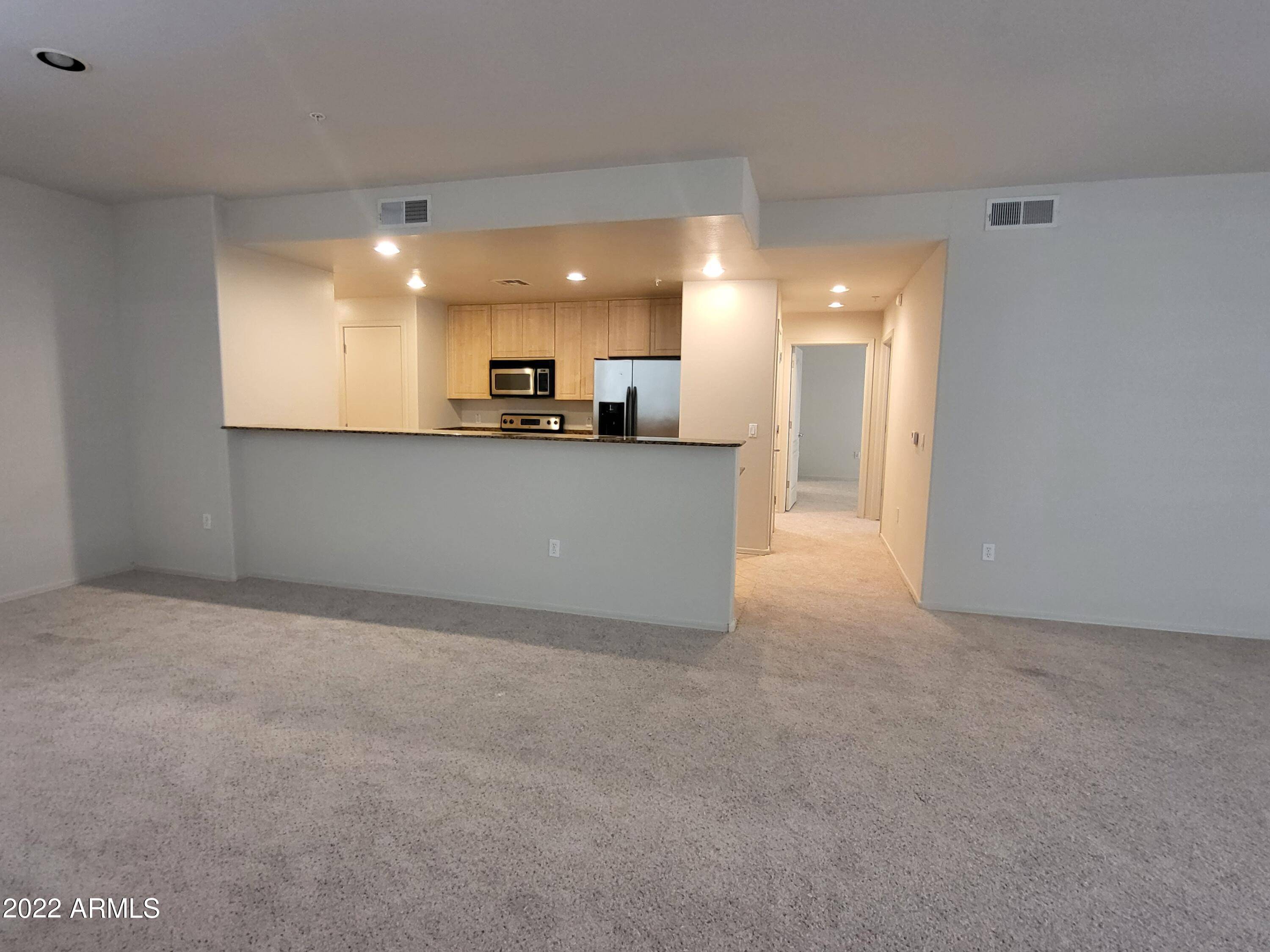 705 W Queen Creek Road #1055, Chandler, AZ 85248