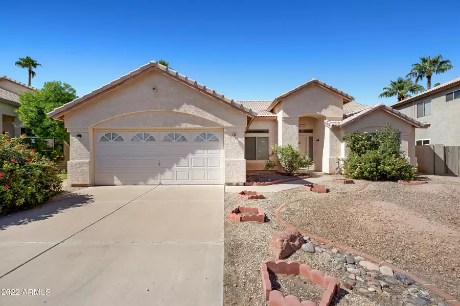 1026 N BLUE MARLIN Drive, Gilbert, AZ 85234