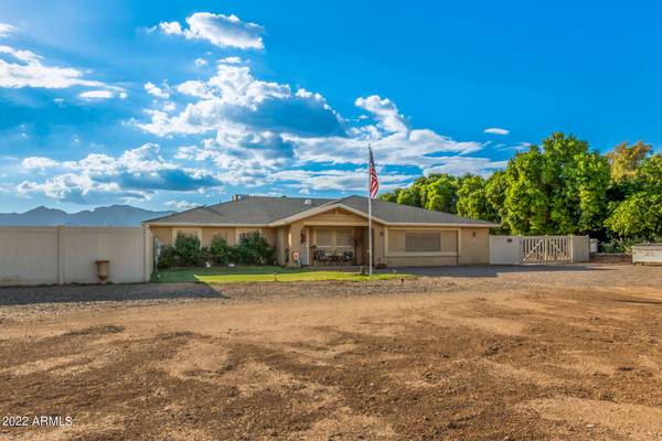 Waddell, AZ 85355,7826 N 185th Avenue