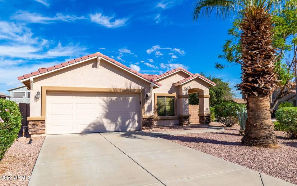 16526 W DESERT Lane, Surprise, AZ 85388