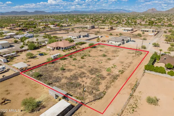 Phoenix, AZ 85086,2507 W SABER Road #-