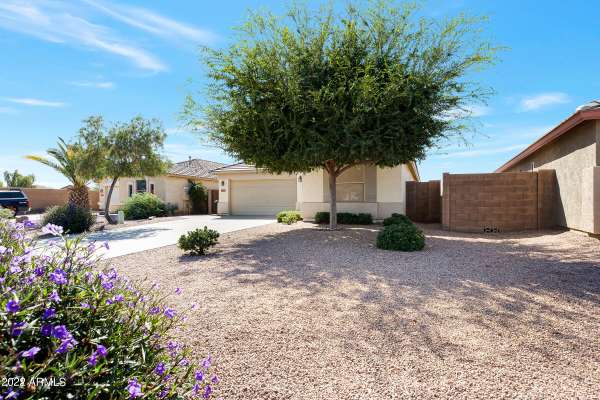 San Tan Valley, AZ 85143,451 W ANGUS Road