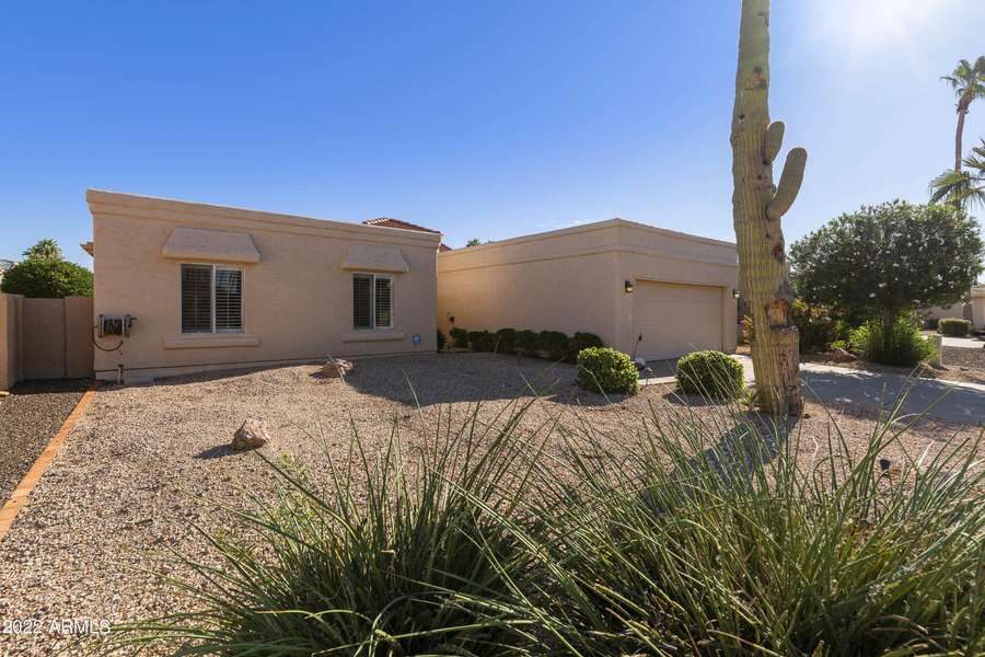 25837 S BEECH CREEK Drive, Sun Lakes, AZ 85248