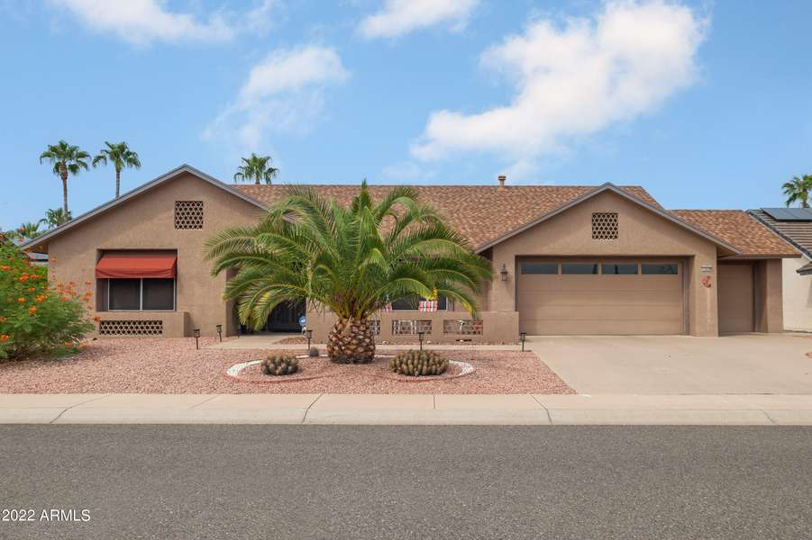 13534 W SKY HAWK Drive, Sun City West, AZ 85375