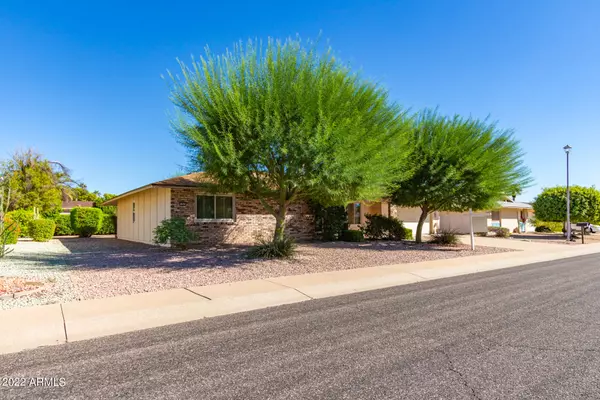 Sun City, AZ 85373,17815 N FOOTHILLS Drive