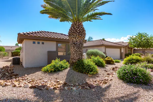 15663 W PATAGONIA Way, Surprise, AZ 85374