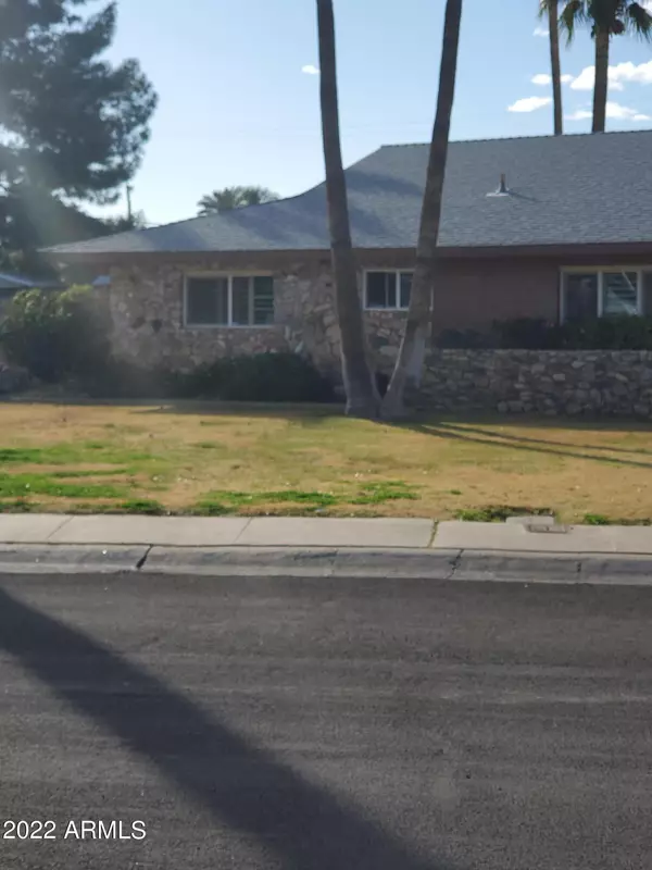 Glendale, AZ 85302,8236 N 57TH Drive