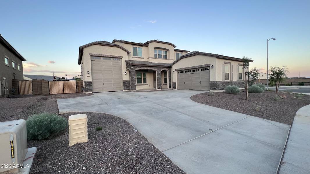 8203 N 173RD Avenue, Waddell, AZ 85355