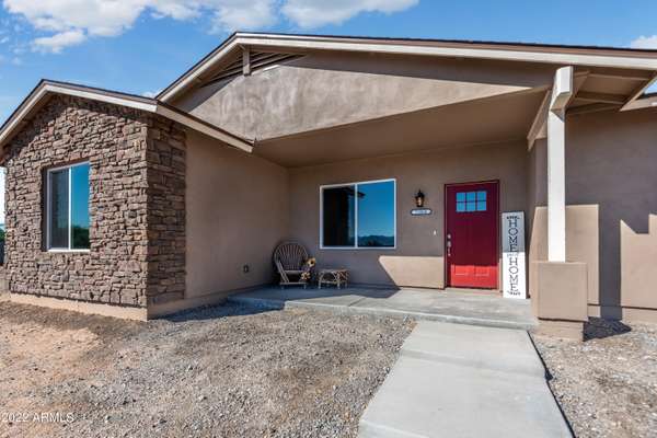 21030 W White Feather Lane, Wittmann, AZ 85361