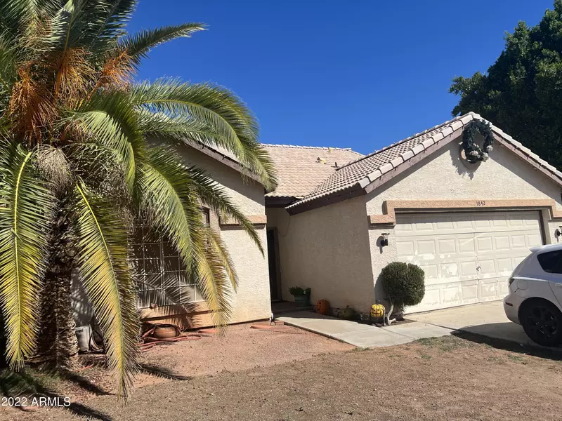 1842 E ERIE Street, Chandler, AZ 85225