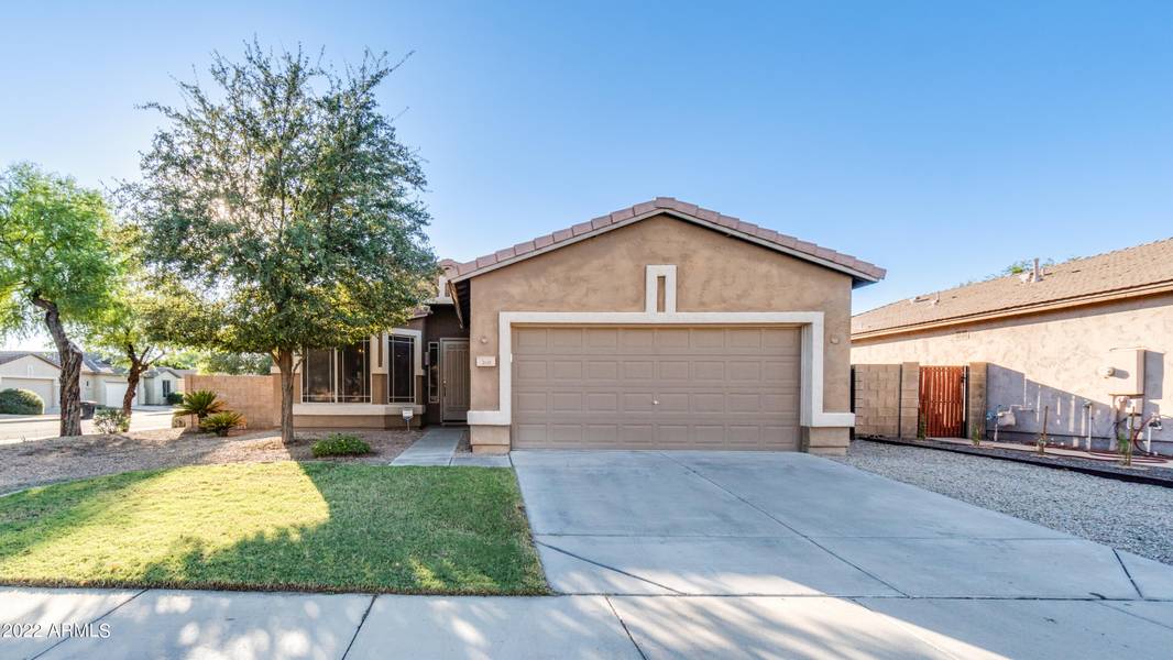 360 N BELL Place, Chandler, AZ 85225