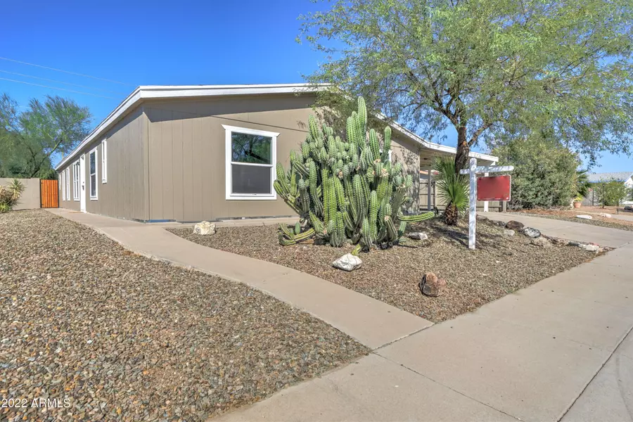 9640 E ESCONDIDO Avenue, Mesa, AZ 85208