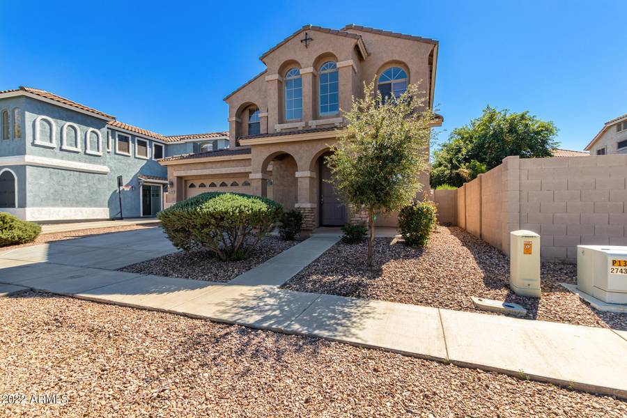 4165 E CLAXTON Avenue, Gilbert, AZ 85297