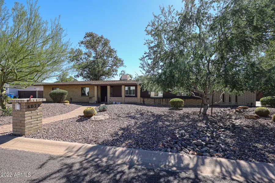 6029 E SURREY Avenue, Scottsdale, AZ 85254