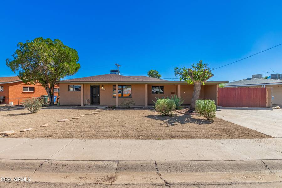 2923 W ALICE Avenue, Phoenix, AZ 85051