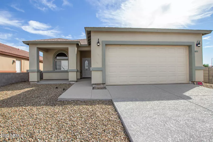 601 S 7th Street, Avondale, AZ 85323