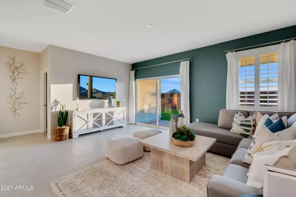 San Tan Valley, AZ 85143,36815 N PETRA Drive