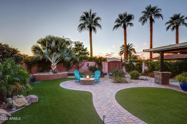 9839 W LINDGREN Avenue, Sun City, AZ 85373