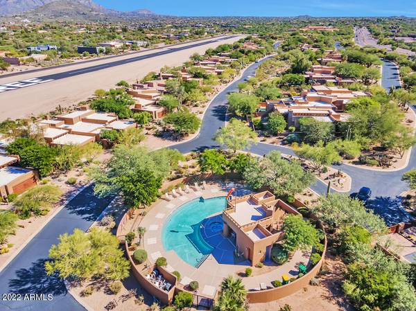 Carefree, AZ 85377,8502 E CAVE CREEK Road #22